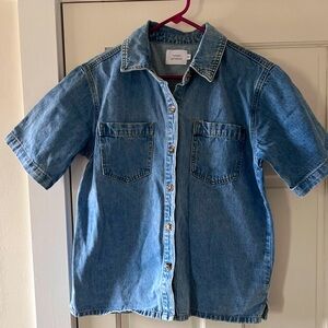 Denim Short Sleeved Button up Shirt Brand Things Between size Medium